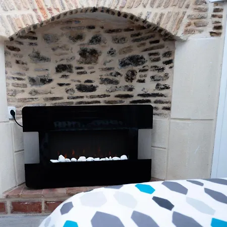Appartement Moderne Dans Le Vieux Laval *